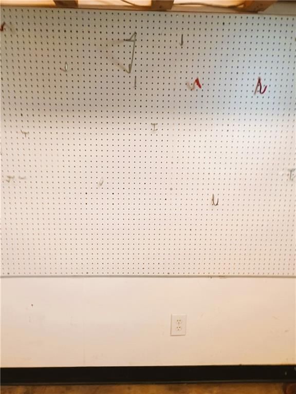 15294 Skyway Drive — photo 38