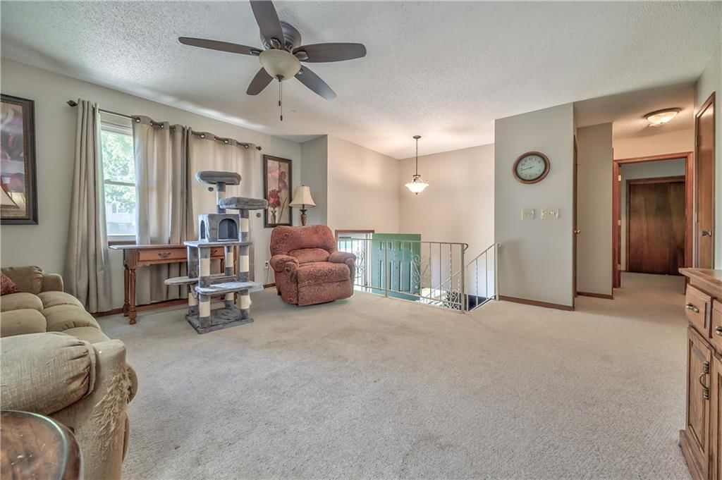 13304 W 89TH Terrace — photo 4