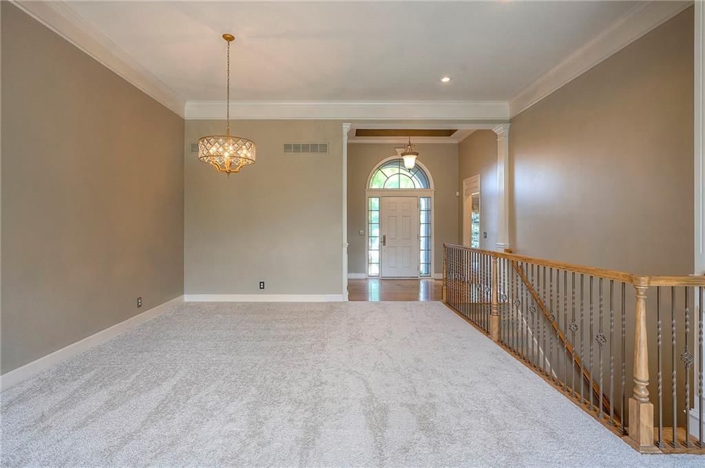 19402 W 98th Terrace — photo 7