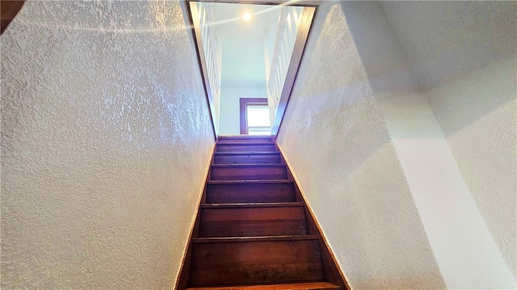 813 S National Avenue — photo 47