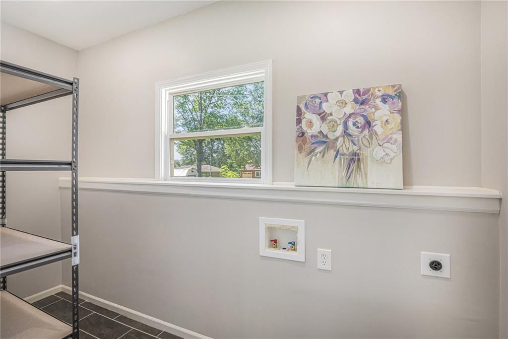5605 N Wallace Avenue — photo 17