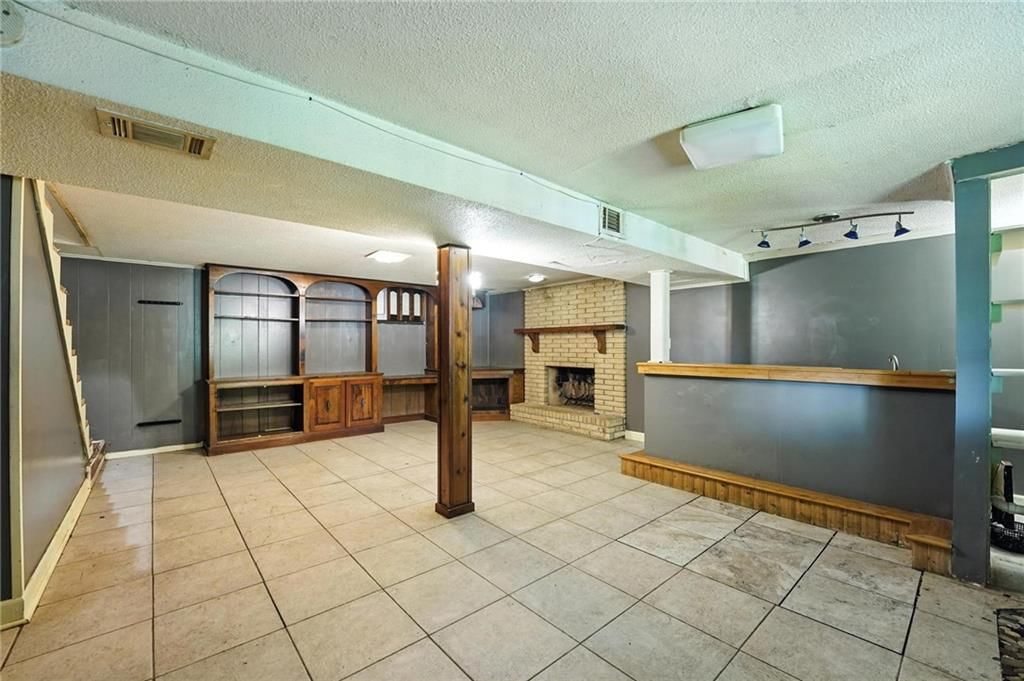 Photo 36 of 36 - 8502 CRESCENT Avenue