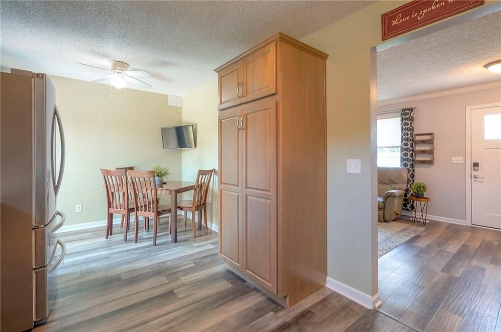 21755 W 179th Street — photo 8