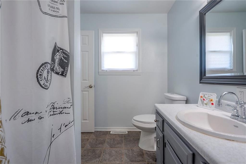 21755 W 179th Street — photo 10