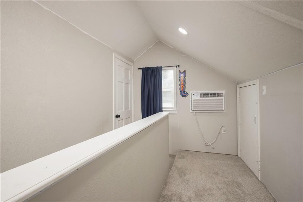 302 W Main Street — photo 21