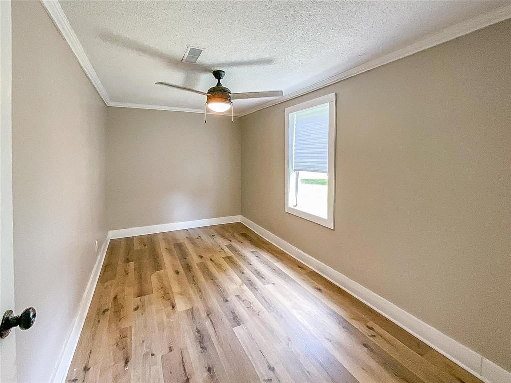 1302 E Broadway Boulevard — photo 21