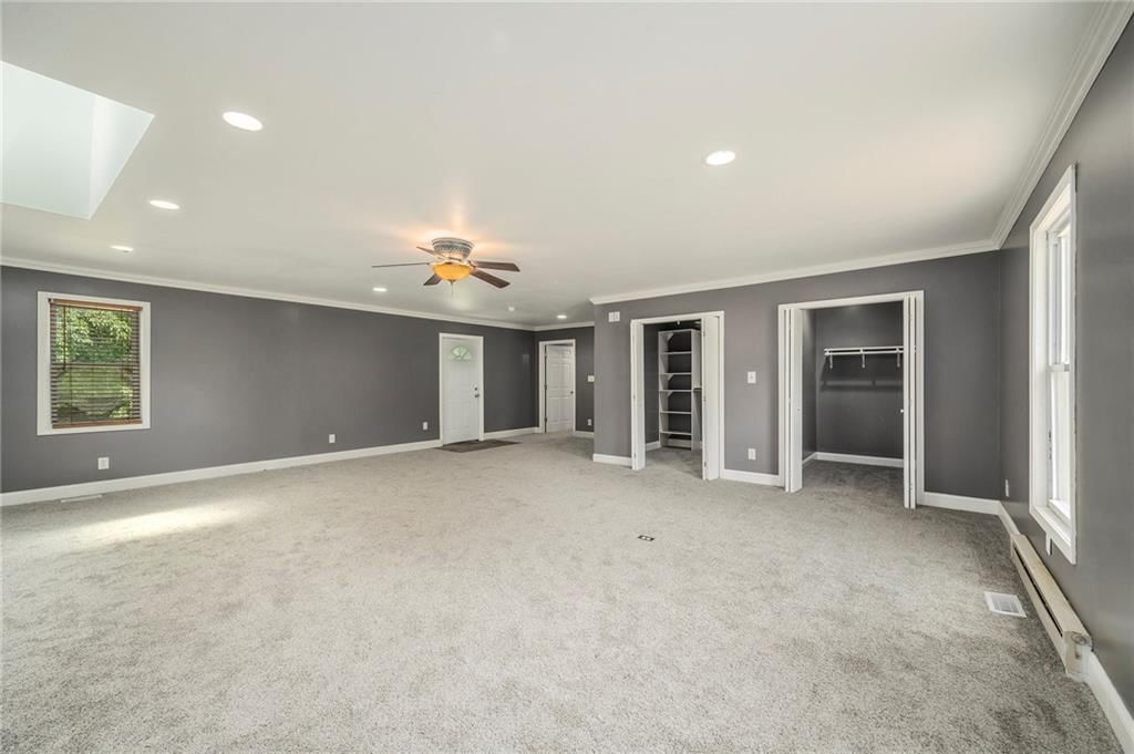 528 E Arthur Street — photo 10