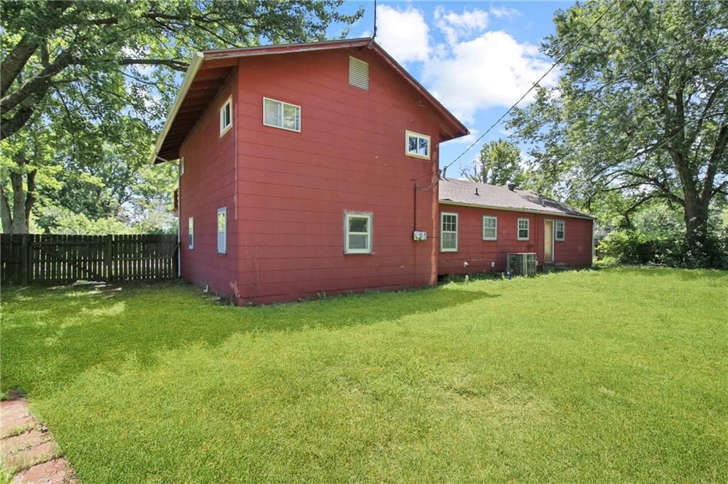 27 Willow Drive — photo 17