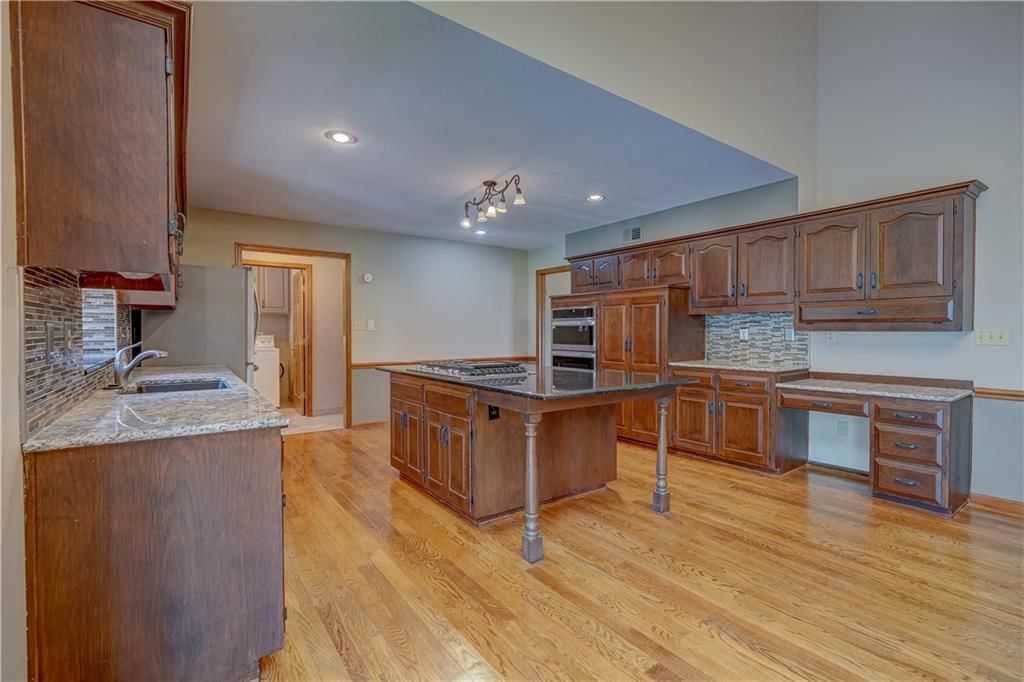 1024 SE Dover Drive — photo 12