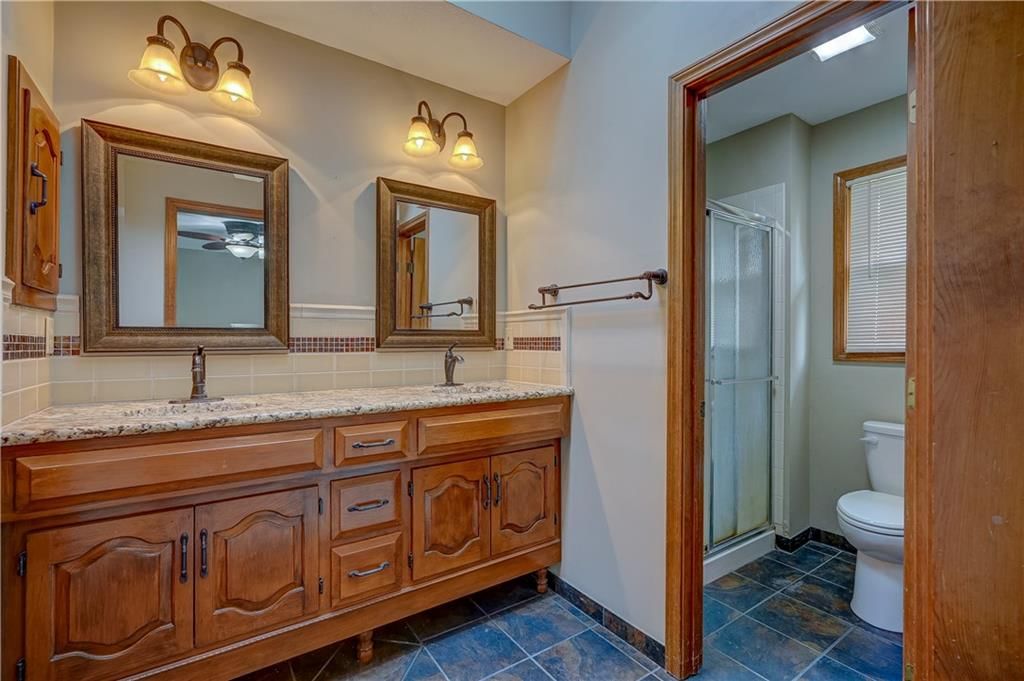 1024 SE Dover Drive — photo 23
