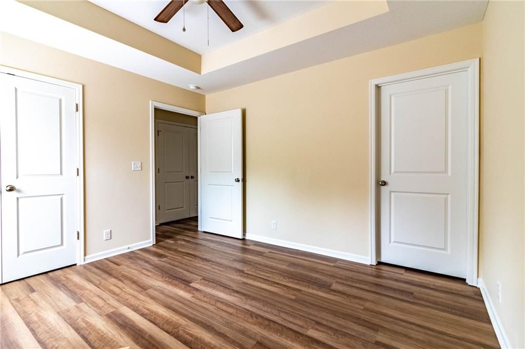 1505 Coventry Court — photo 25