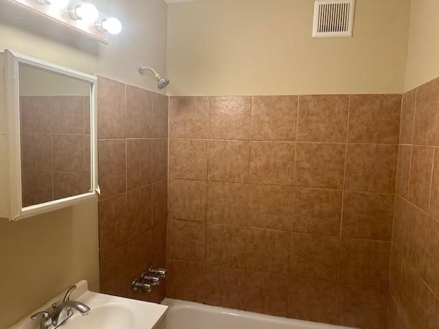 5700 NORTON Avenue — photo 10