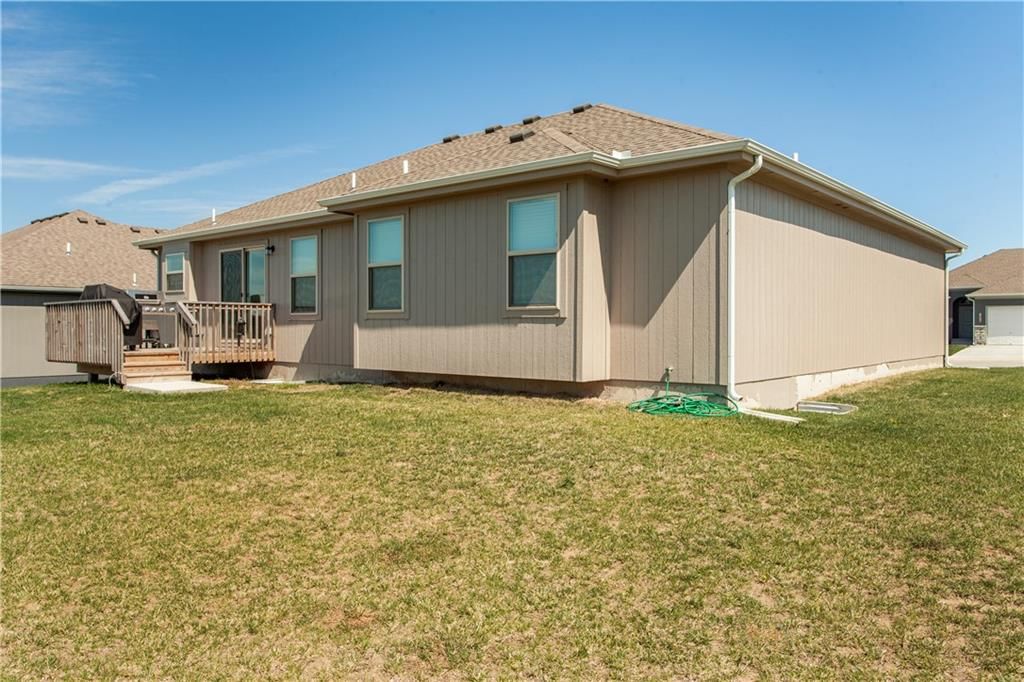 1003 Fox Trot Drive — photo 32