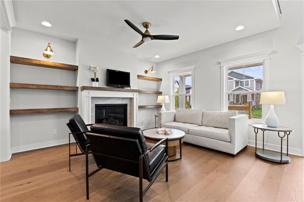 1025 SW Armie Street — photo 8