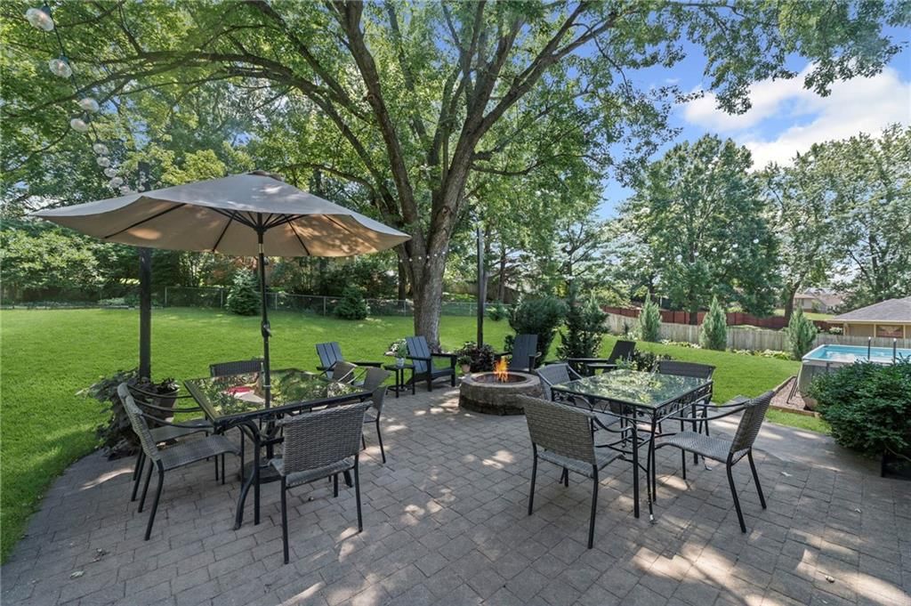 4318 Stonecrest Drive — photo 38