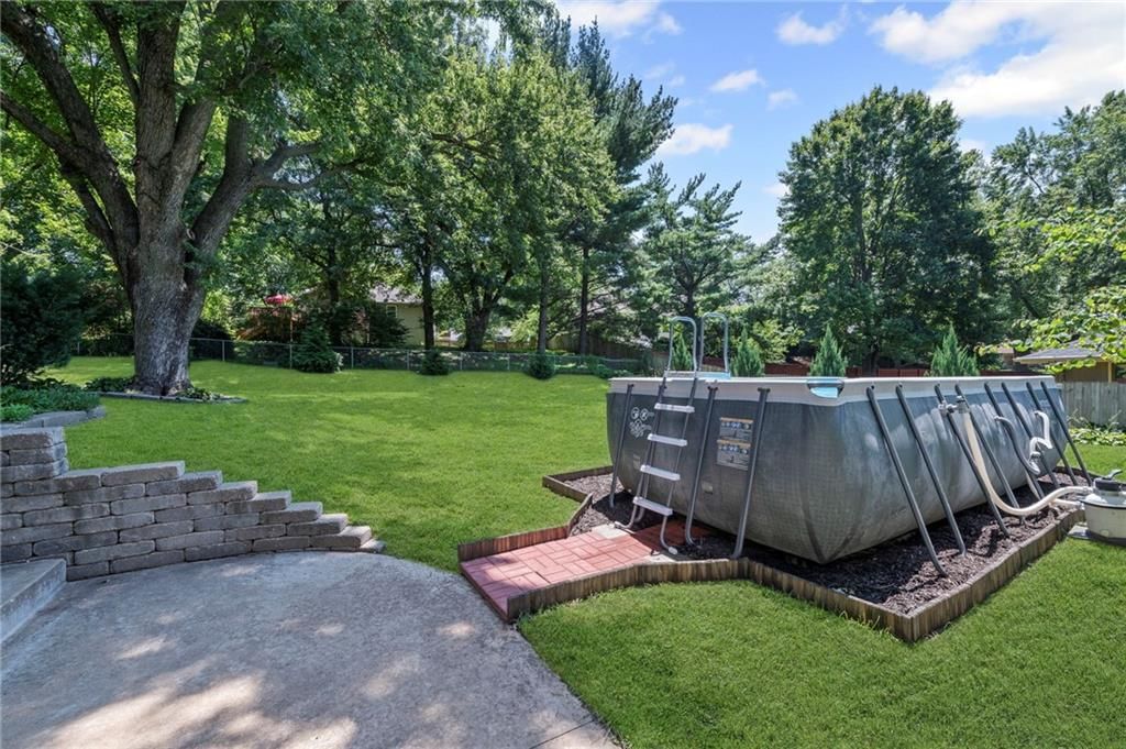 4318 Stonecrest Drive — photo 44
