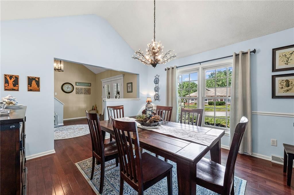 4318 Stonecrest Drive — photo 8