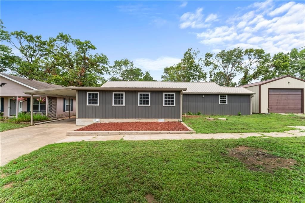 28213 Panorama Road — photo 2