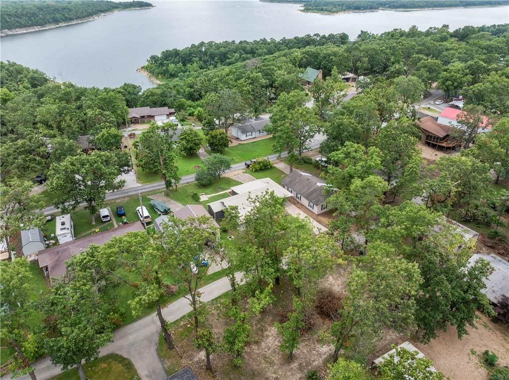 28213 Panorama Road — photo 36