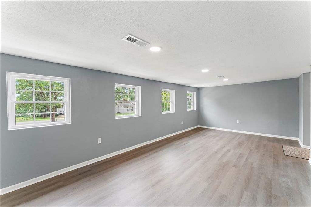 28213 Panorama Road — photo 7