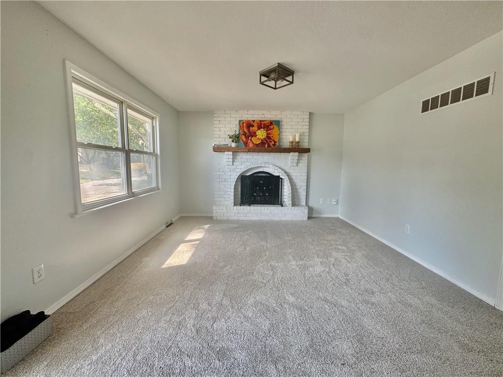 17824 Greentree Avenue — photo 3