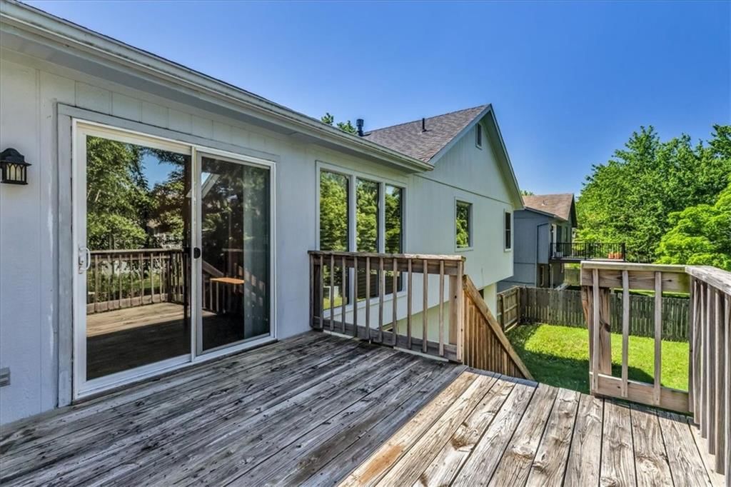 15612 Barkley Street — photo 26