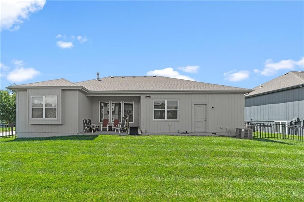 14141 S PASCAL Street — photo 42