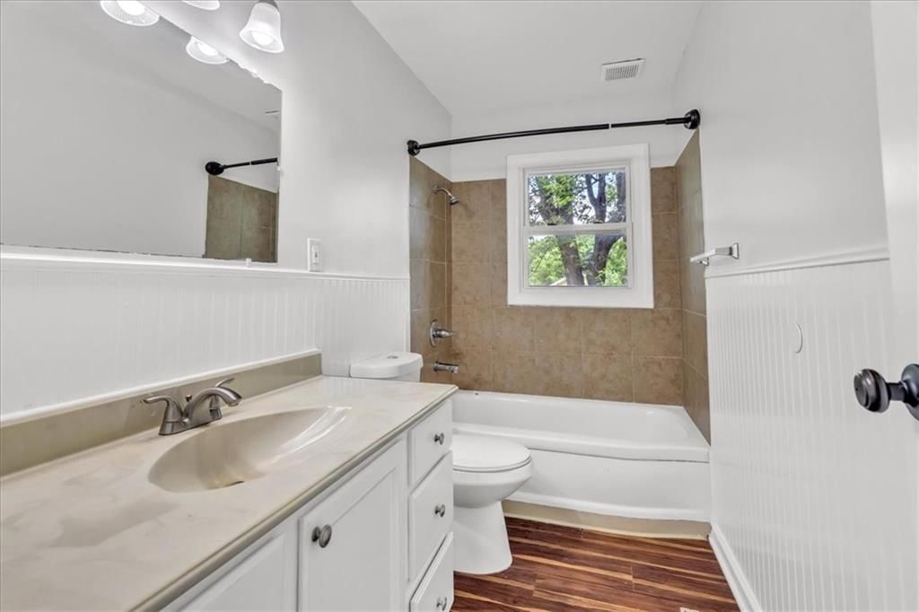 1315 N Viking Drive — photo 16