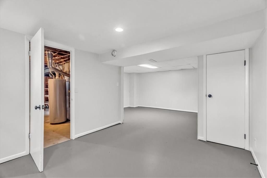 1315 N Viking Drive — photo 17