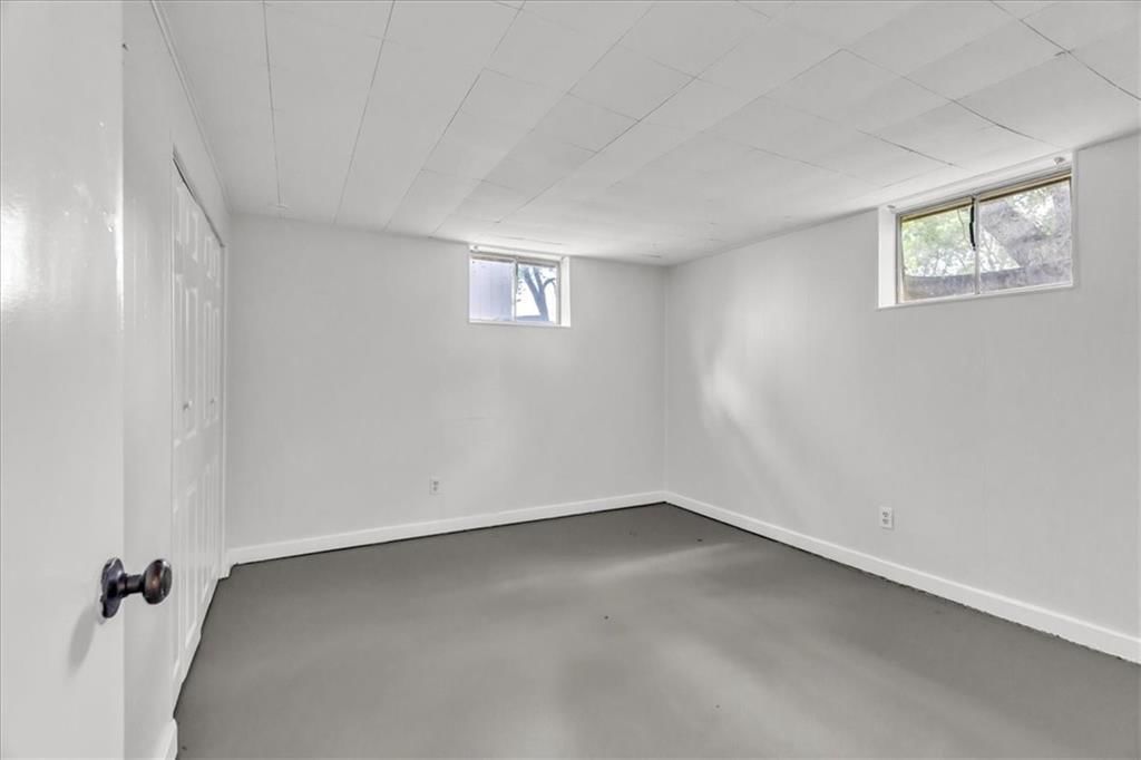 1315 N Viking Drive — photo 20