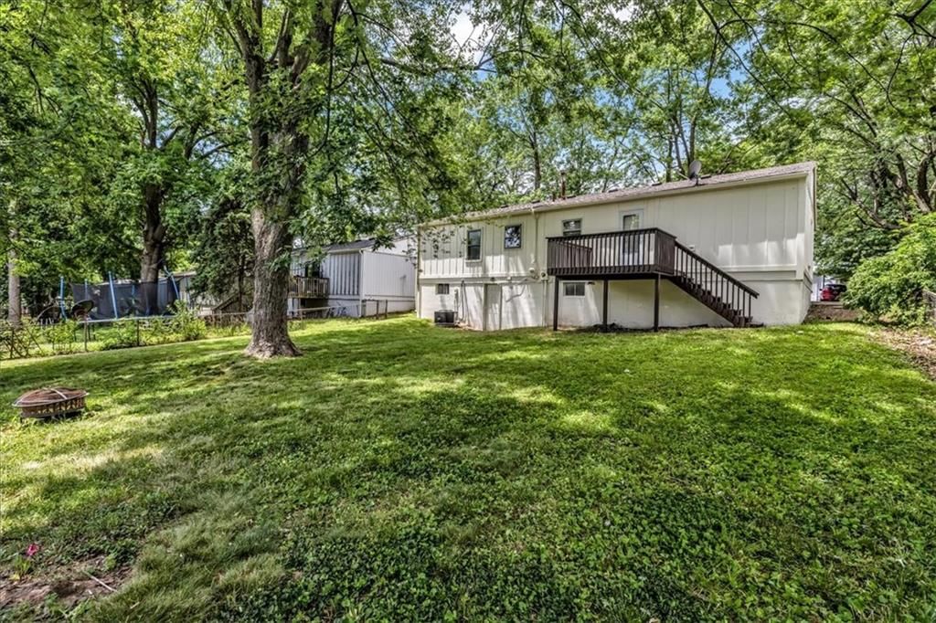 1315 N Viking Drive — photo 25