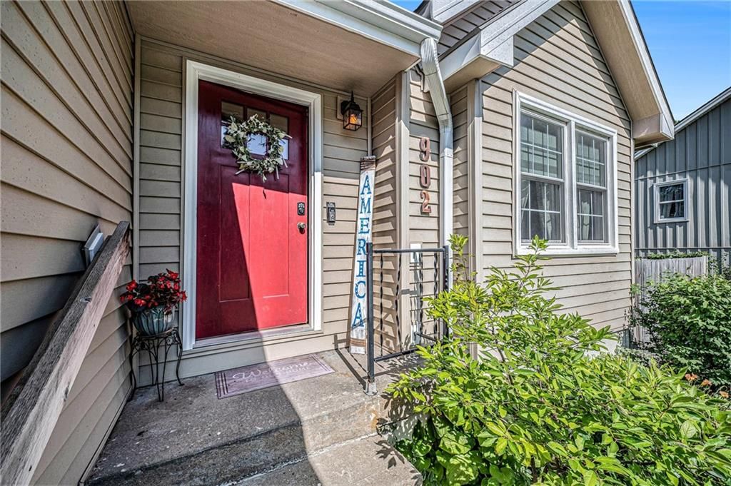 902 Walnut Street — photo 4