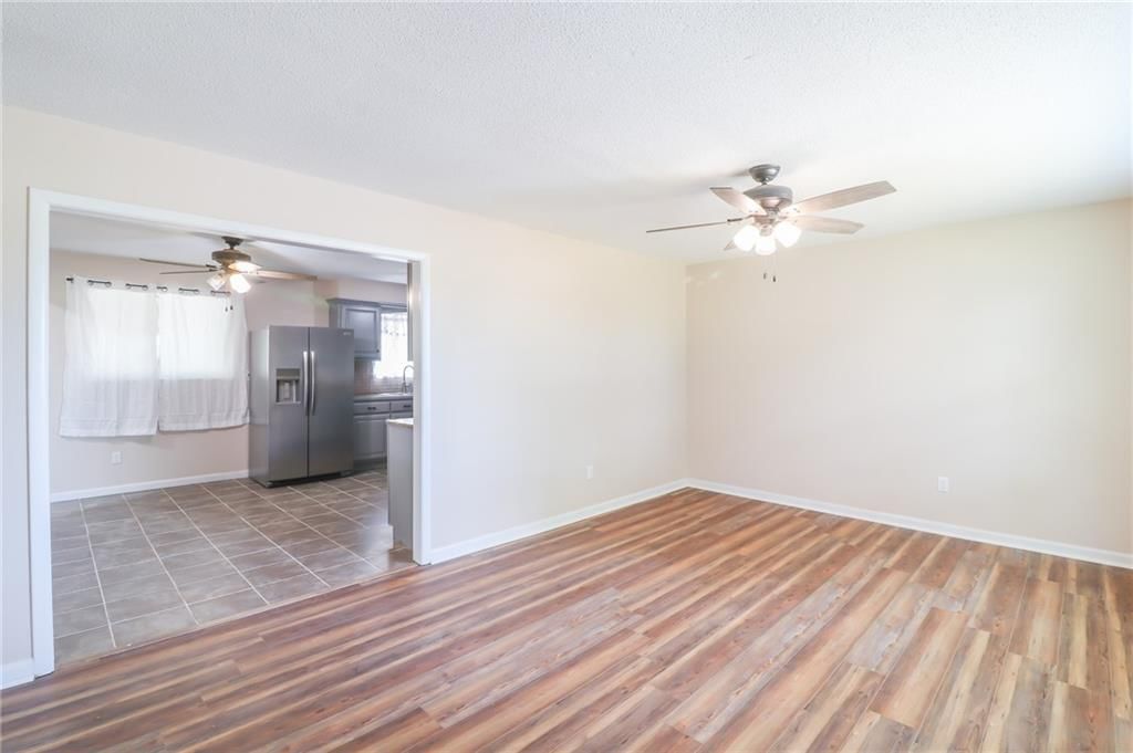 1019 Rawlins Drive — photo 2