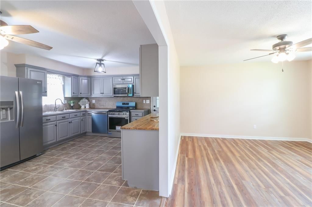 1019 Rawlins Drive — photo 3