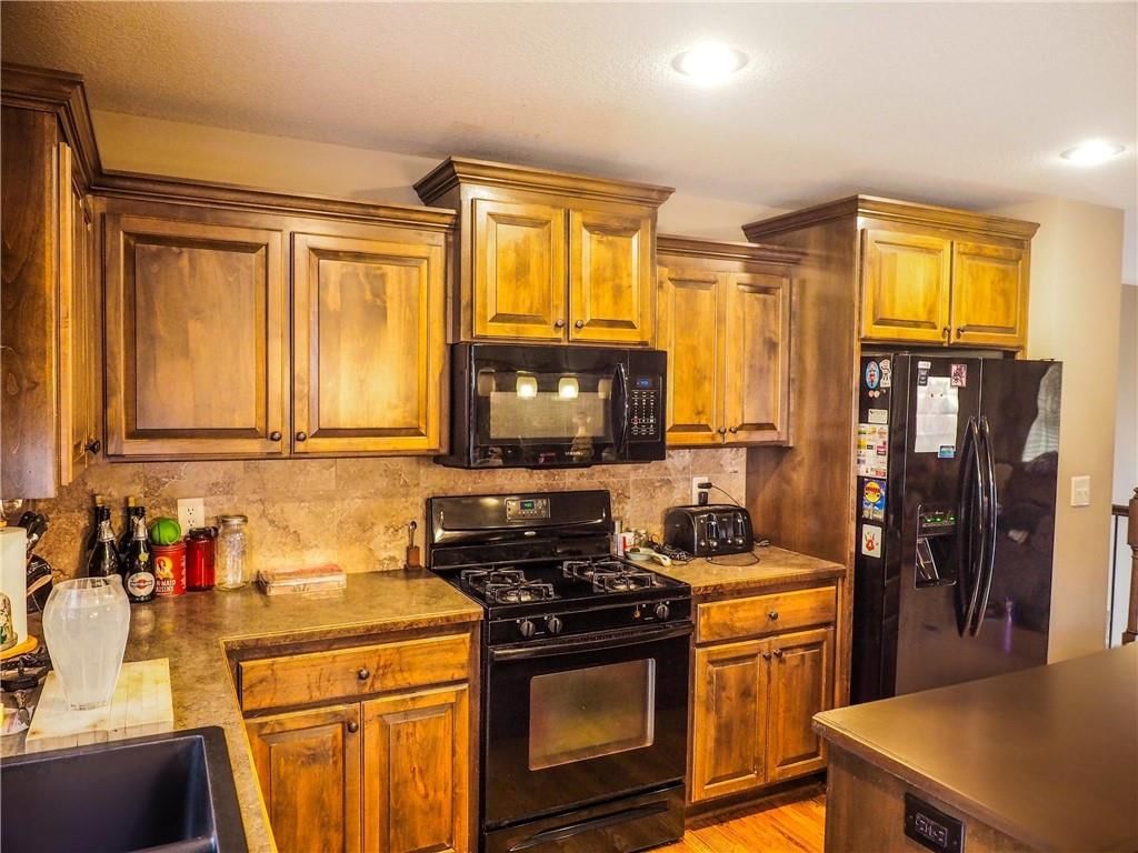 707 NW Green Drive — photo 7