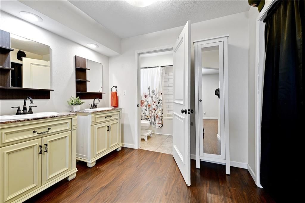 4307 E 110 Street — photo 15