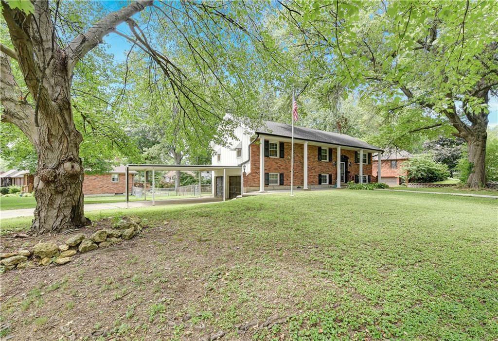4307 E 110 Street — photo 30