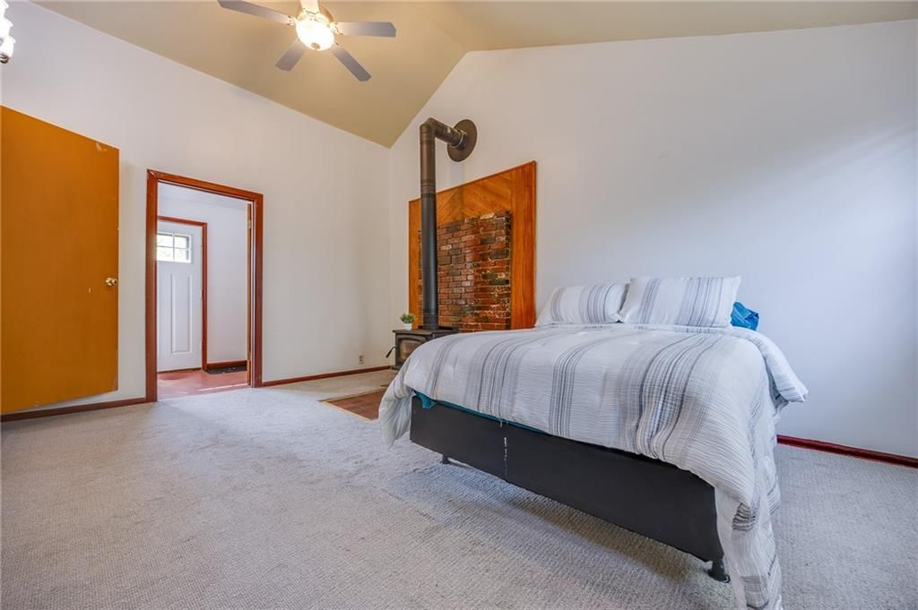 1420 W 4th Street — photo 12