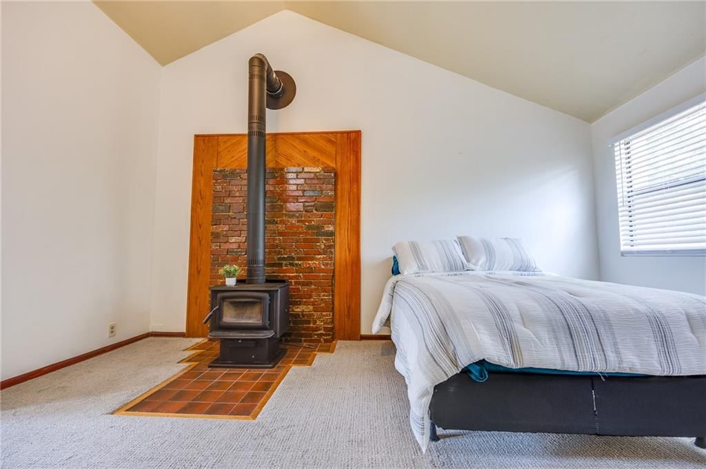 1420 W 4th Street — photo 16