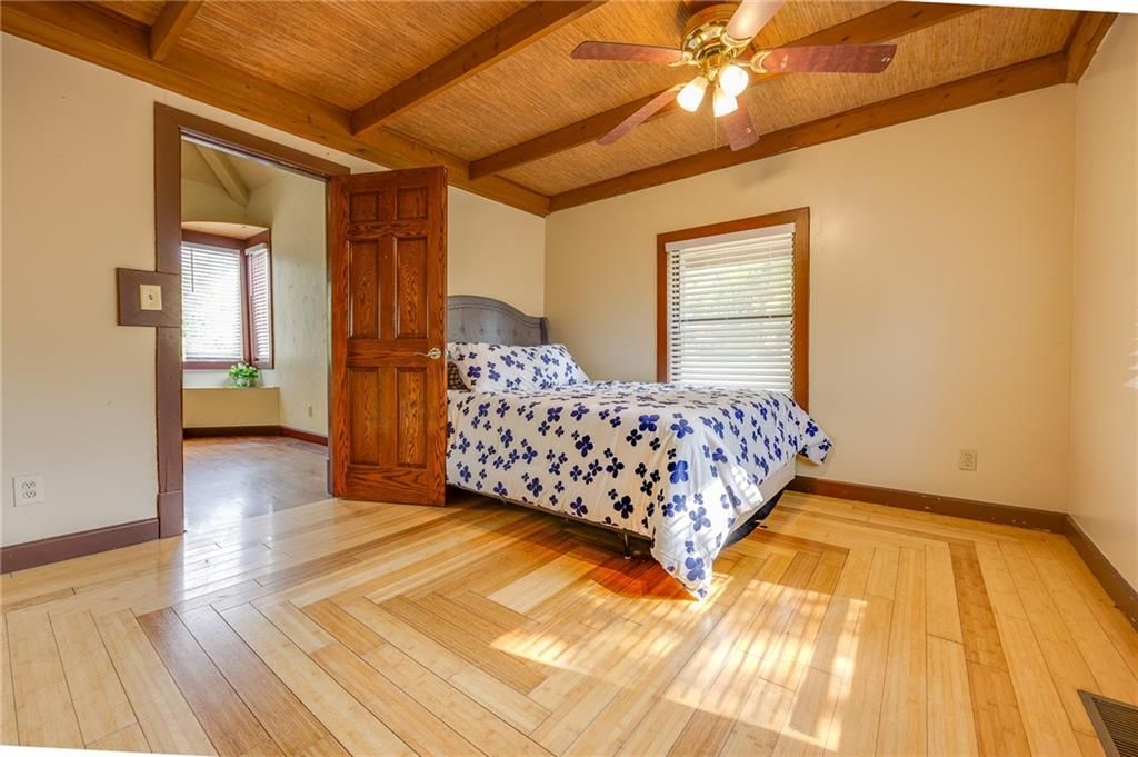 1420 W 4th Street — photo 18