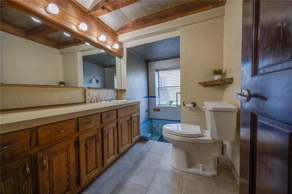 1420 W 4th Street — photo 20