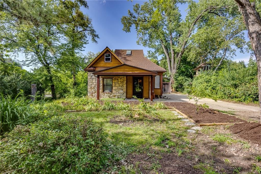 1420 W 4th Street — photo 25
