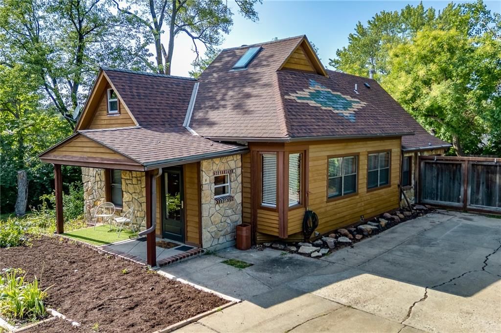 1420 W 4th Street — photo 35
