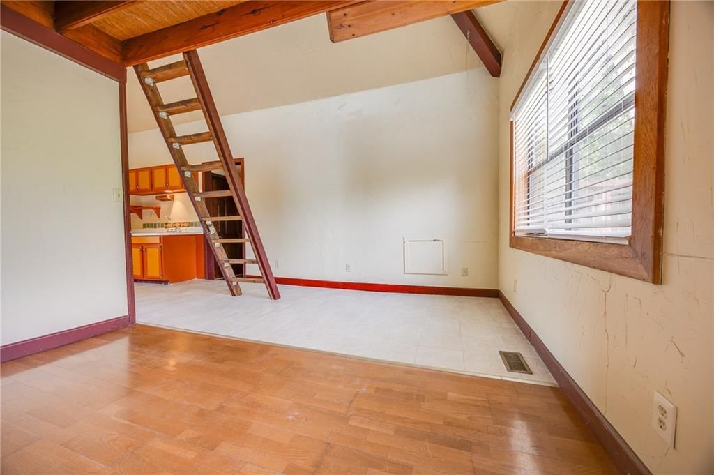1420 W 4th Street — photo 6