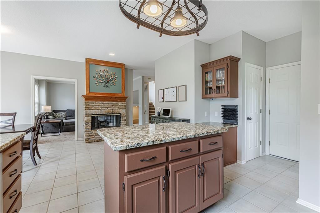 22808 E 28th Terrace Court — photo 18