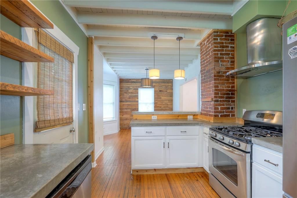 701 RHODES Avenue — photo 17