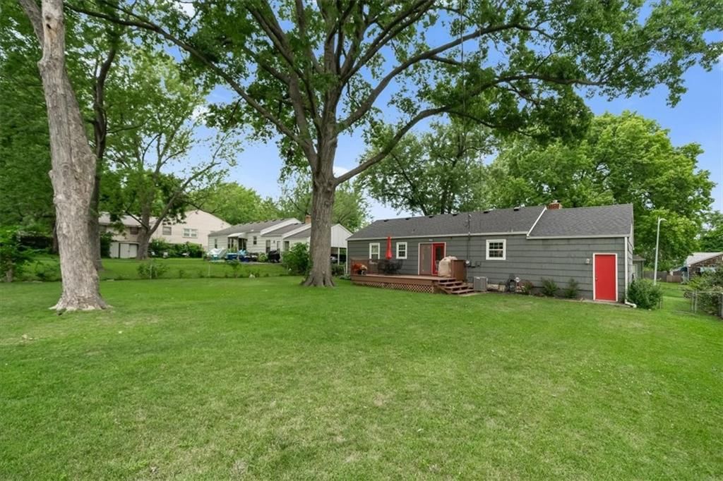 5207 W 76th Street — photo 22