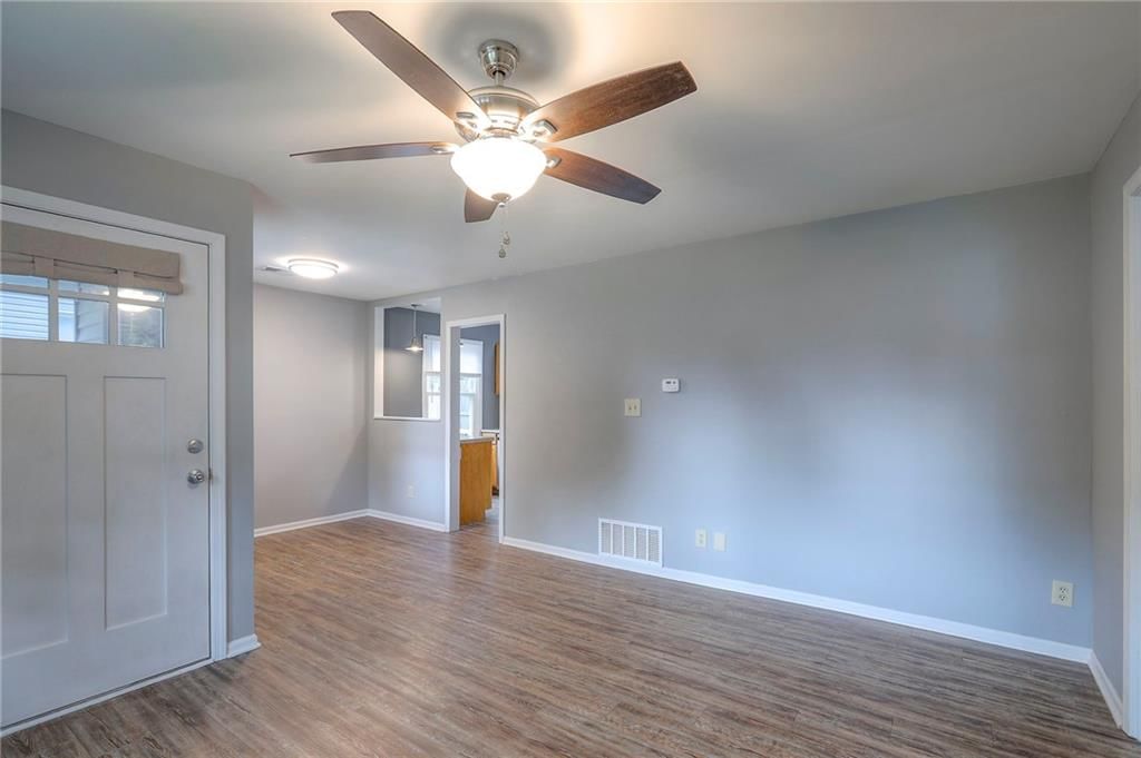 713 NE 45th Terrace — photo 5