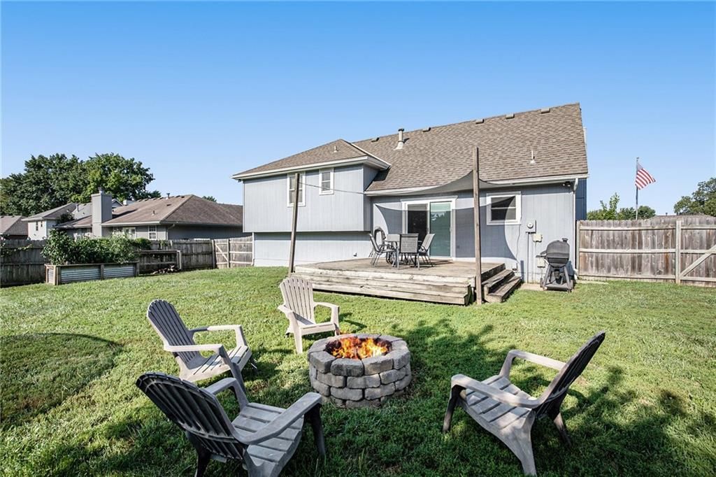 205 SW Cross Creek Drive — photo 18