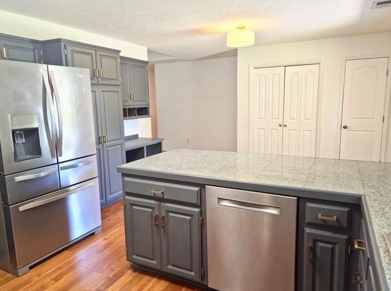209 S KENTUCKY Street — photo 11